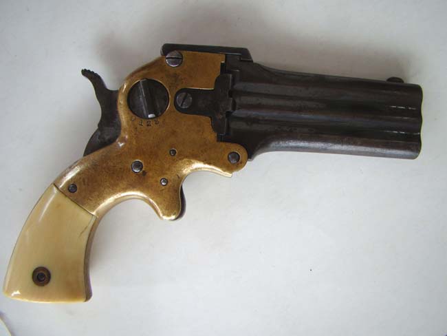A fine cased William W. Marston three-barrelled .32 cal Derringer circa 1864-1872 — image 6